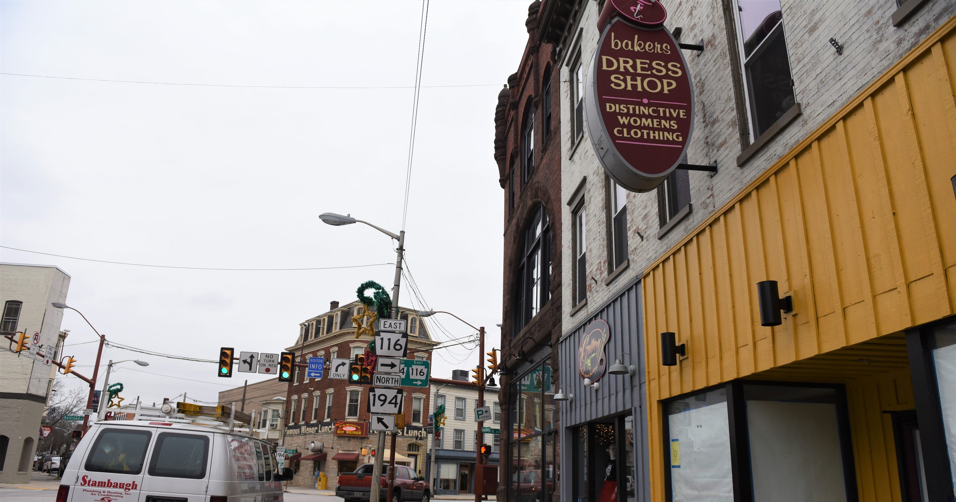 Downtown Hanover Business moving into old Bakers Dress Shop