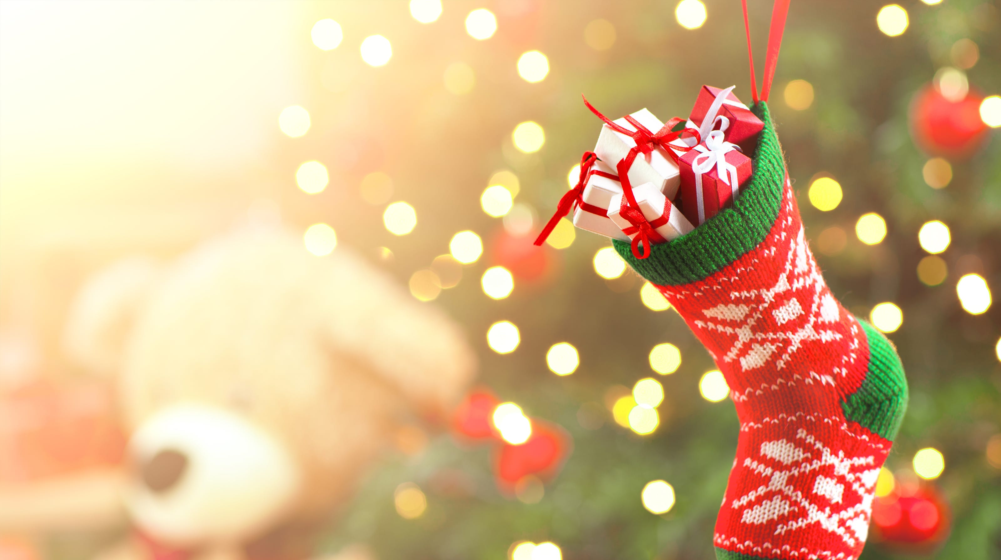 Bookings & bar hire Florida Gov. DeSantis gives state workers off for Christmas Eve, New