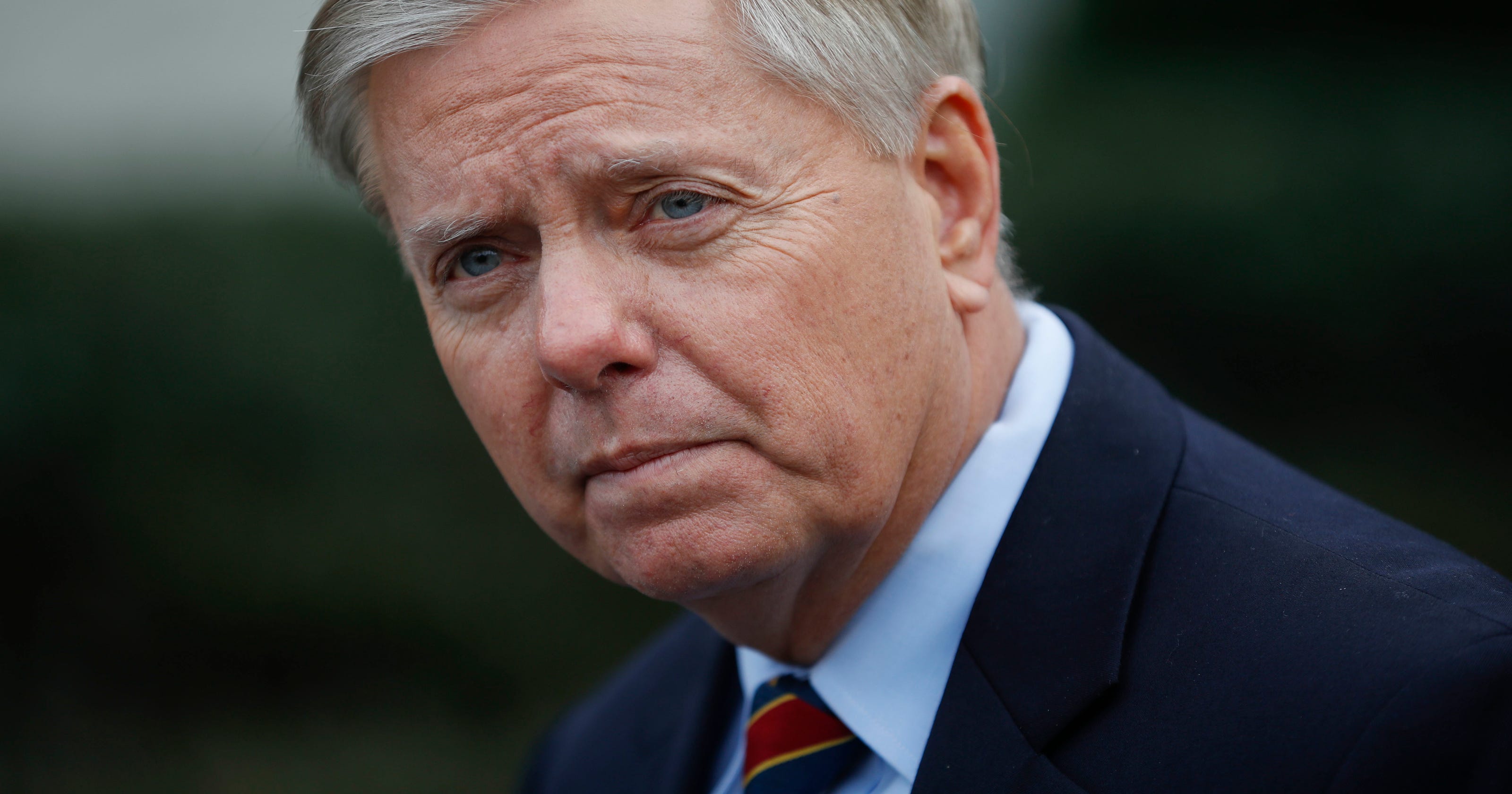 Lindsey Graham's new tactic for ending shutdown: Work with Democrats