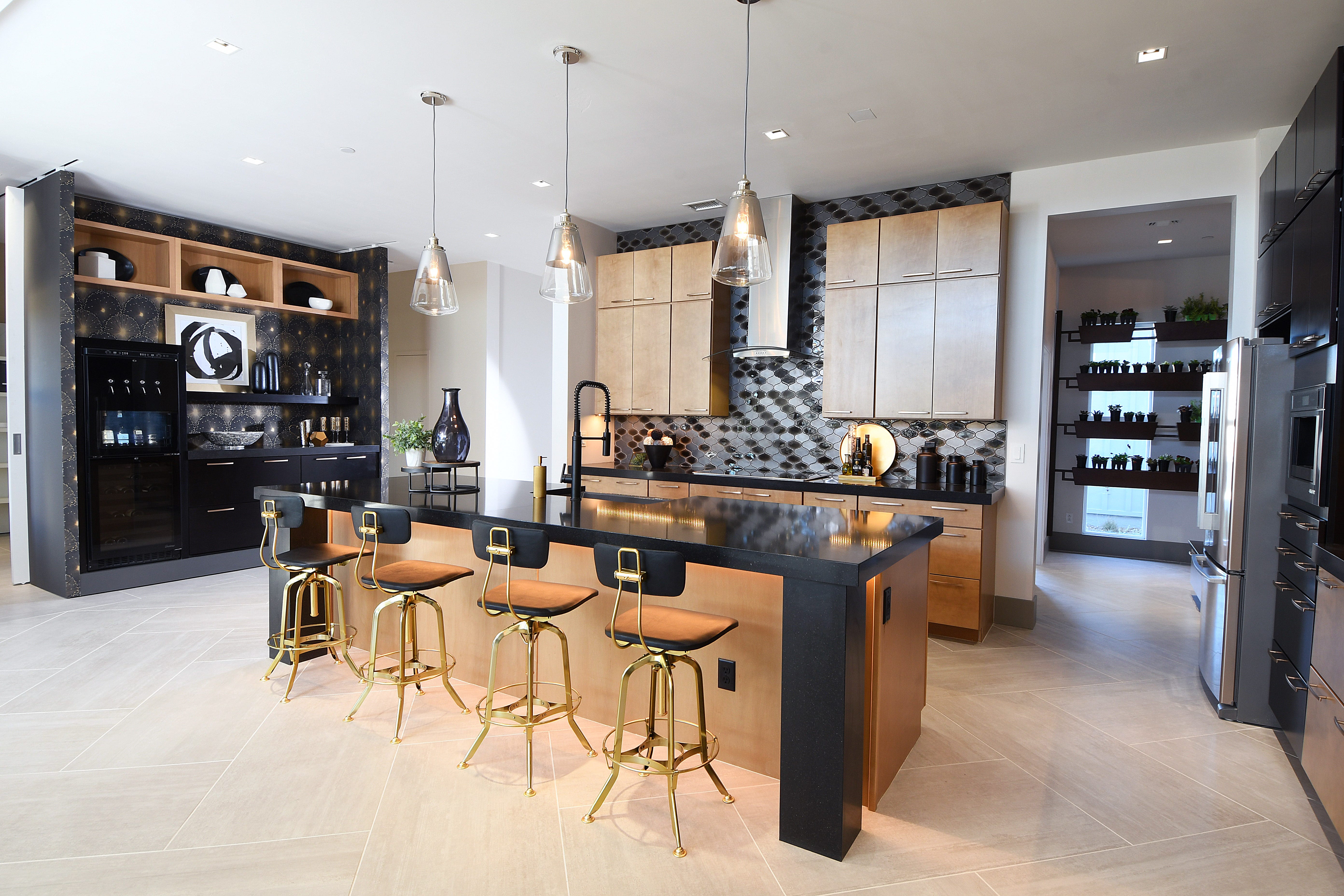 Ces 2019 Kb Home Projekt Smarter With Tesla Powerwall Google Home