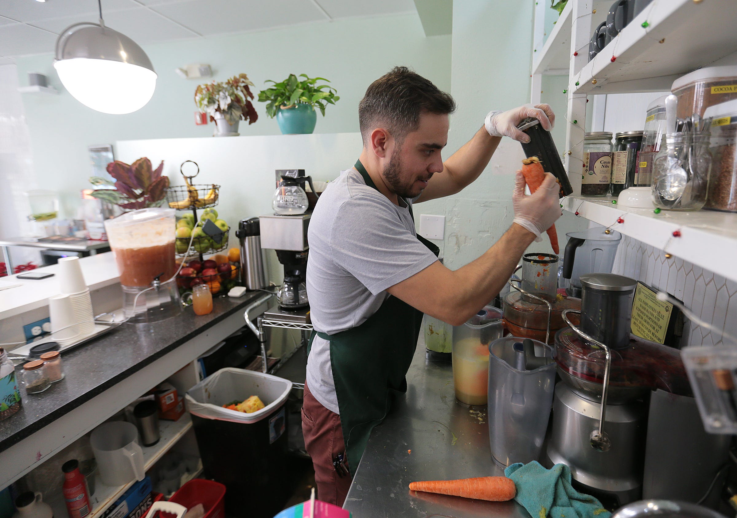 Vegan restaurant, Sprouted Kitchen, opens in Downtown El Paso