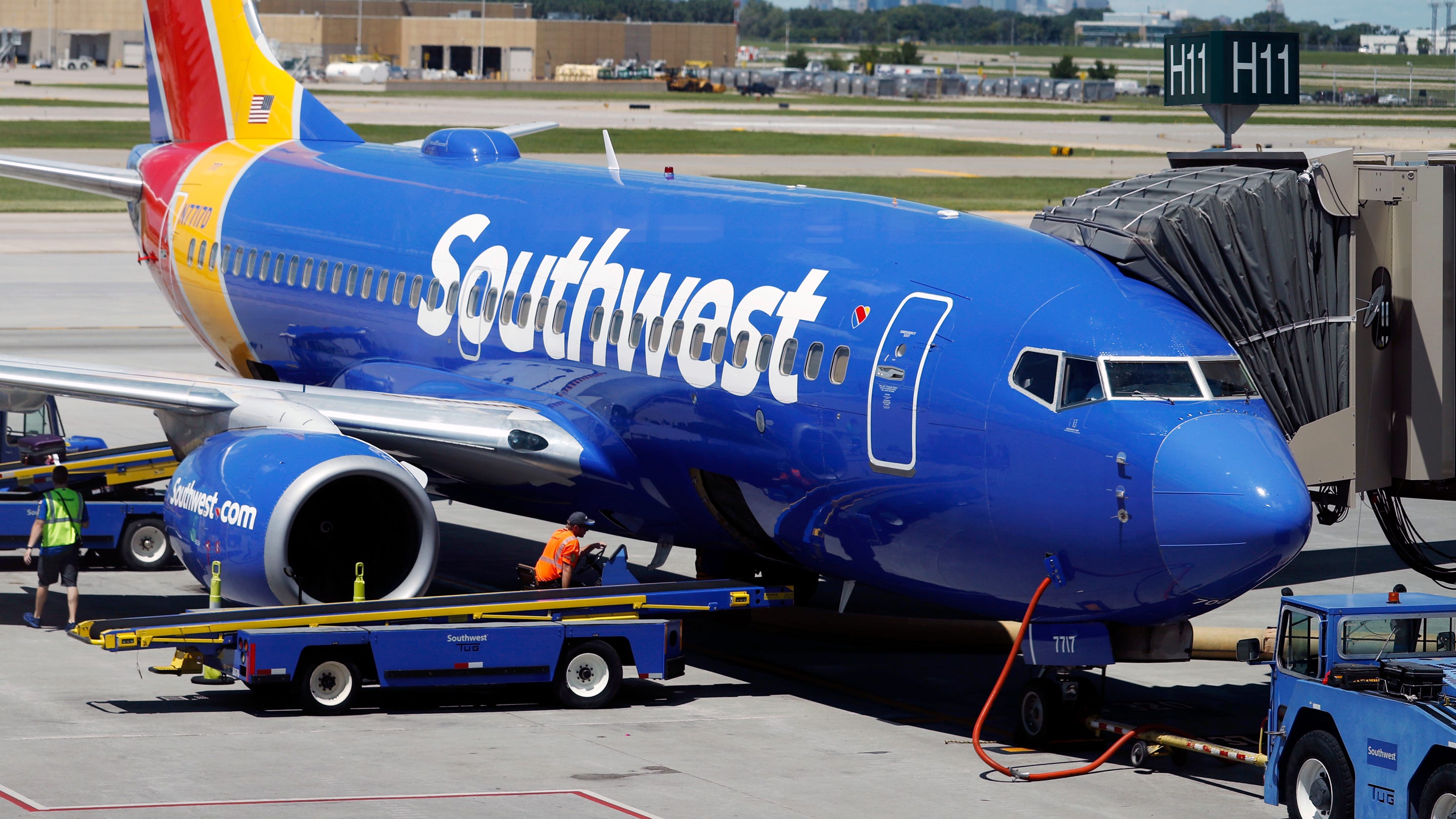 southwest-airlines-declares-operations-emergency-orders-mechanics-to