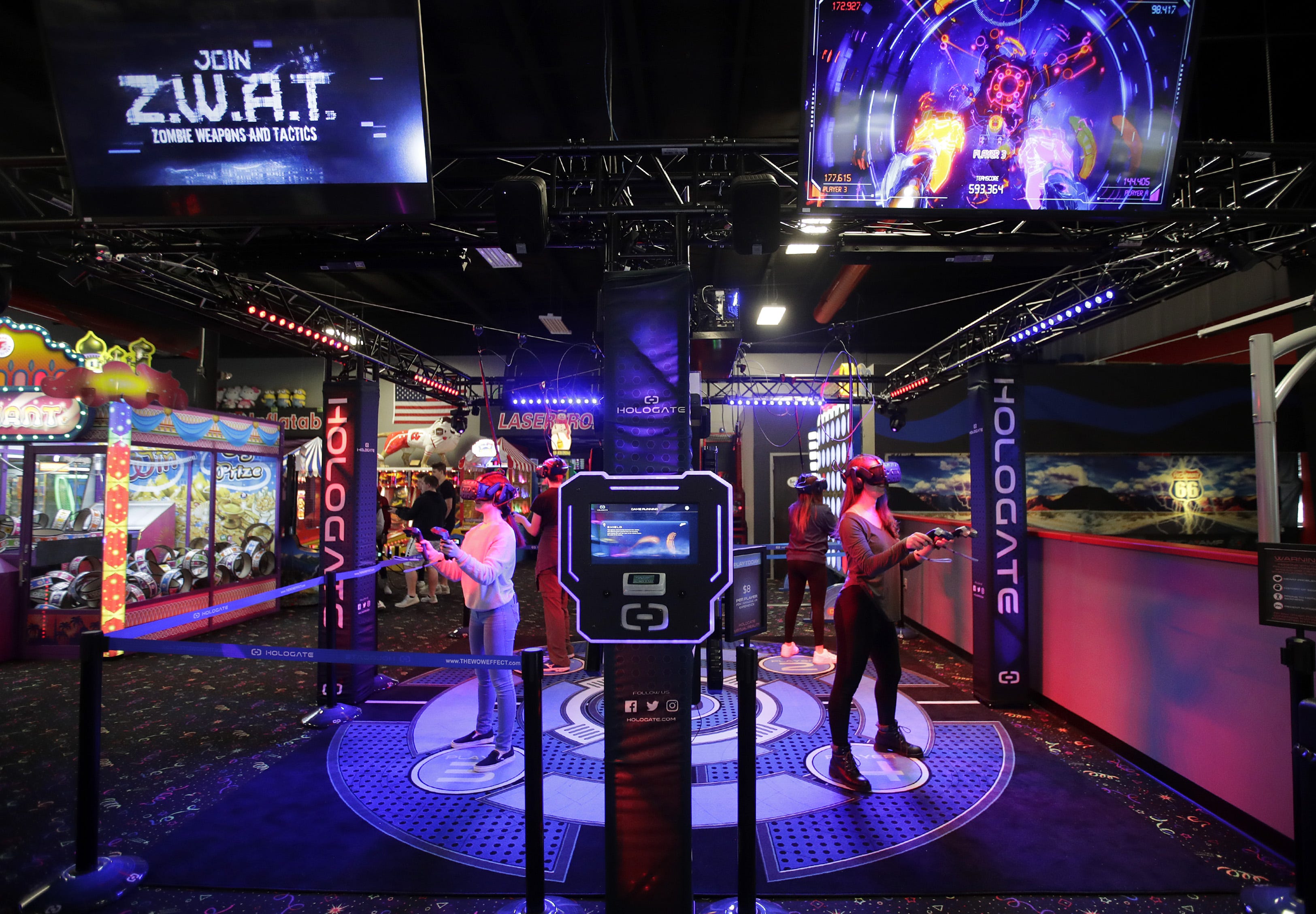 Badger Sports Park in Appleton Virtual reality, laser tag gaming a go