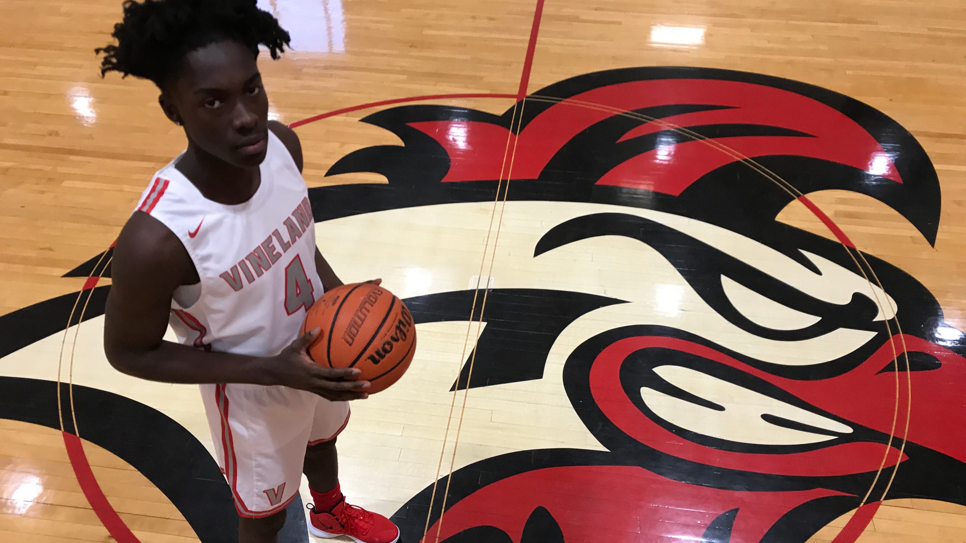 South Jersey Hoops Vineland S Dj Campbell Closes In On 1 000 Points
