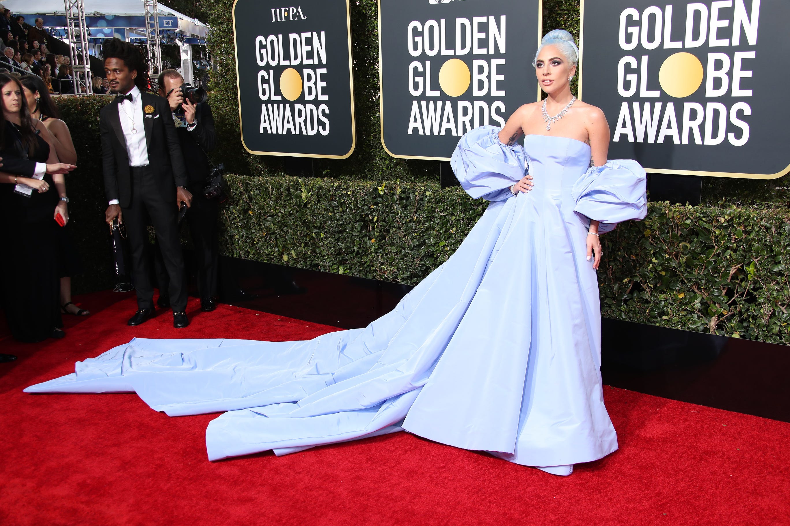 golden globes looks 2019