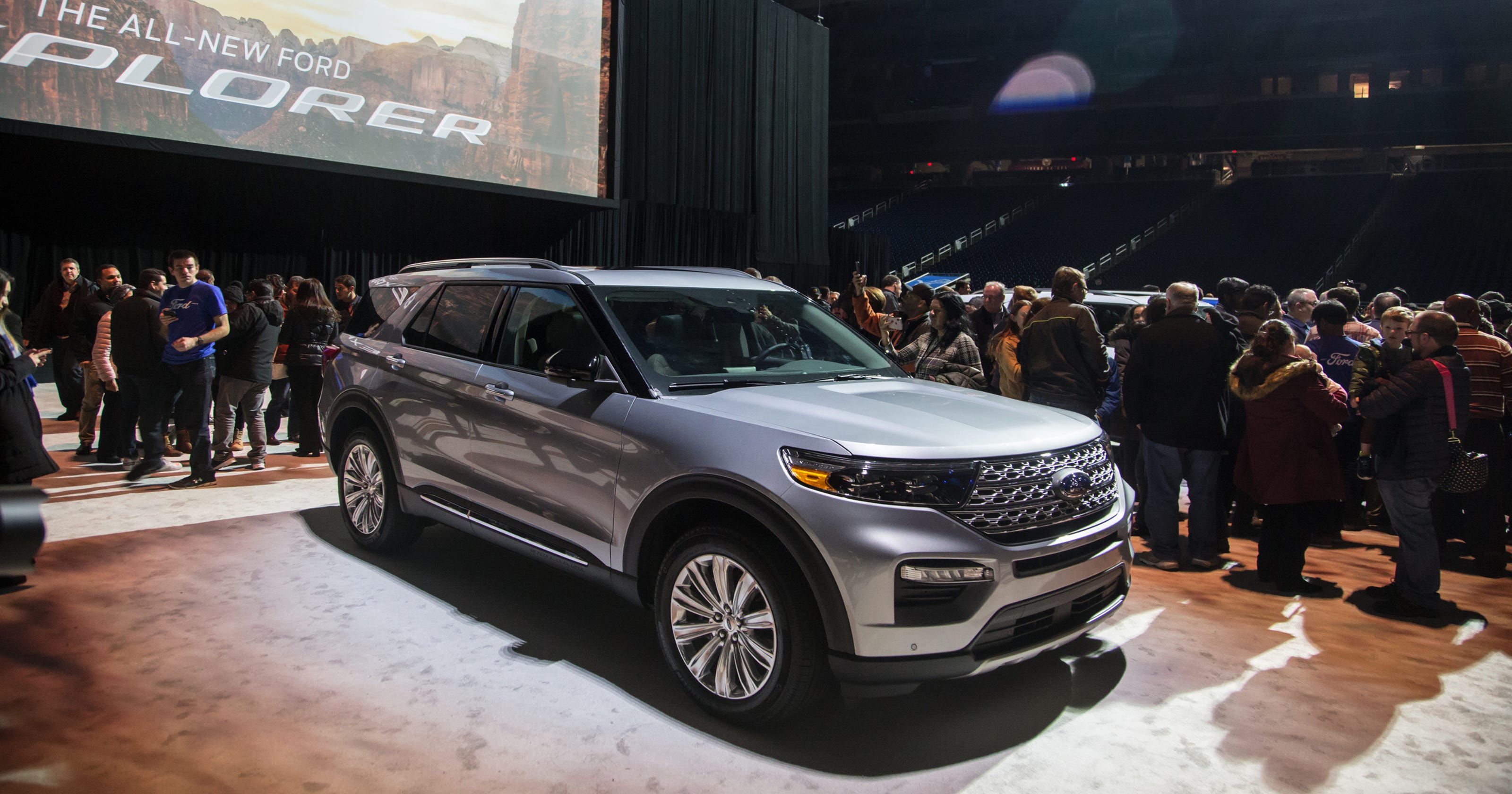 2020 Ford Explorer Reveal What S Different About New Model