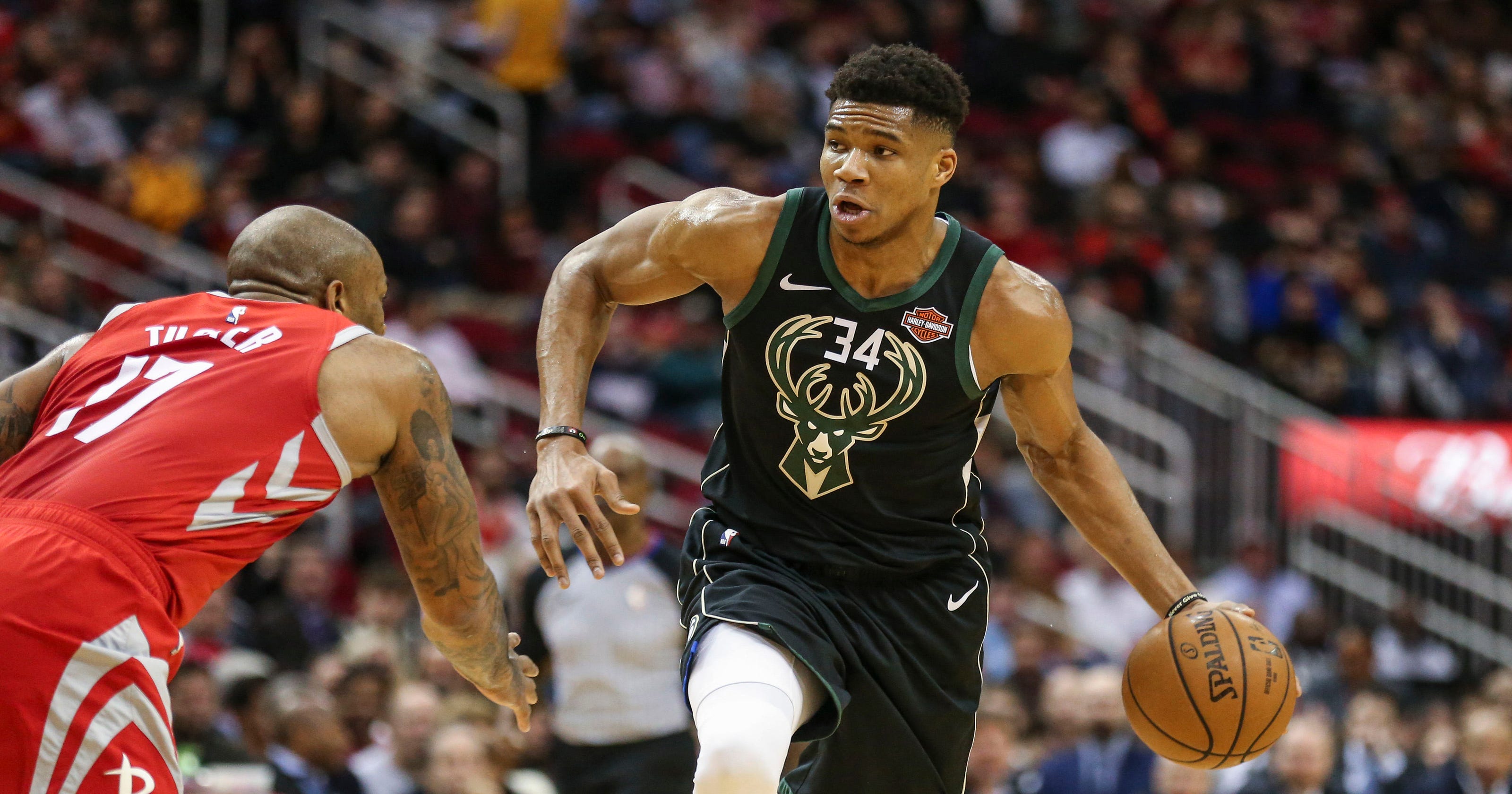 Giannis Antetokounmpo increases lead in Eastern all-star game voting