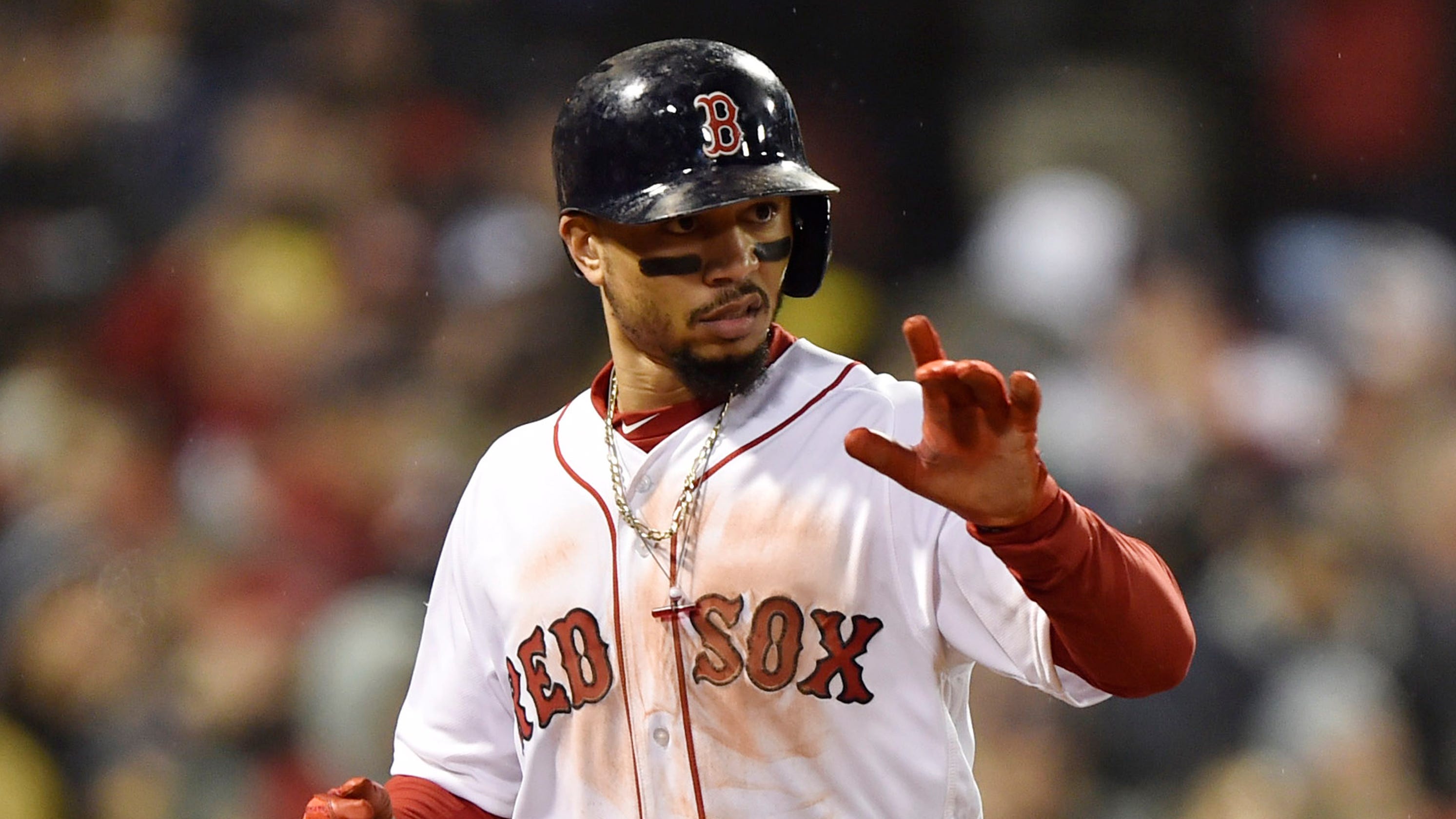 Mookie Betts, Red Sox avoid arbitration with record $20 million deal2986 x 1680