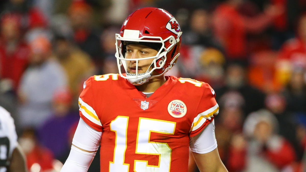 Kansas City Chiefs quarterback Patrick Mahomes (15) reacts after a play against the Oakland Raiders at Arrowhead Stadium.