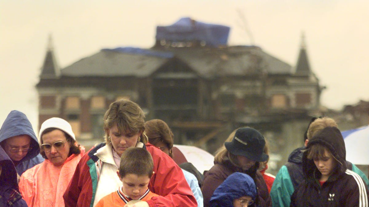 Clarksville tornado Photos of destruction in January 1999