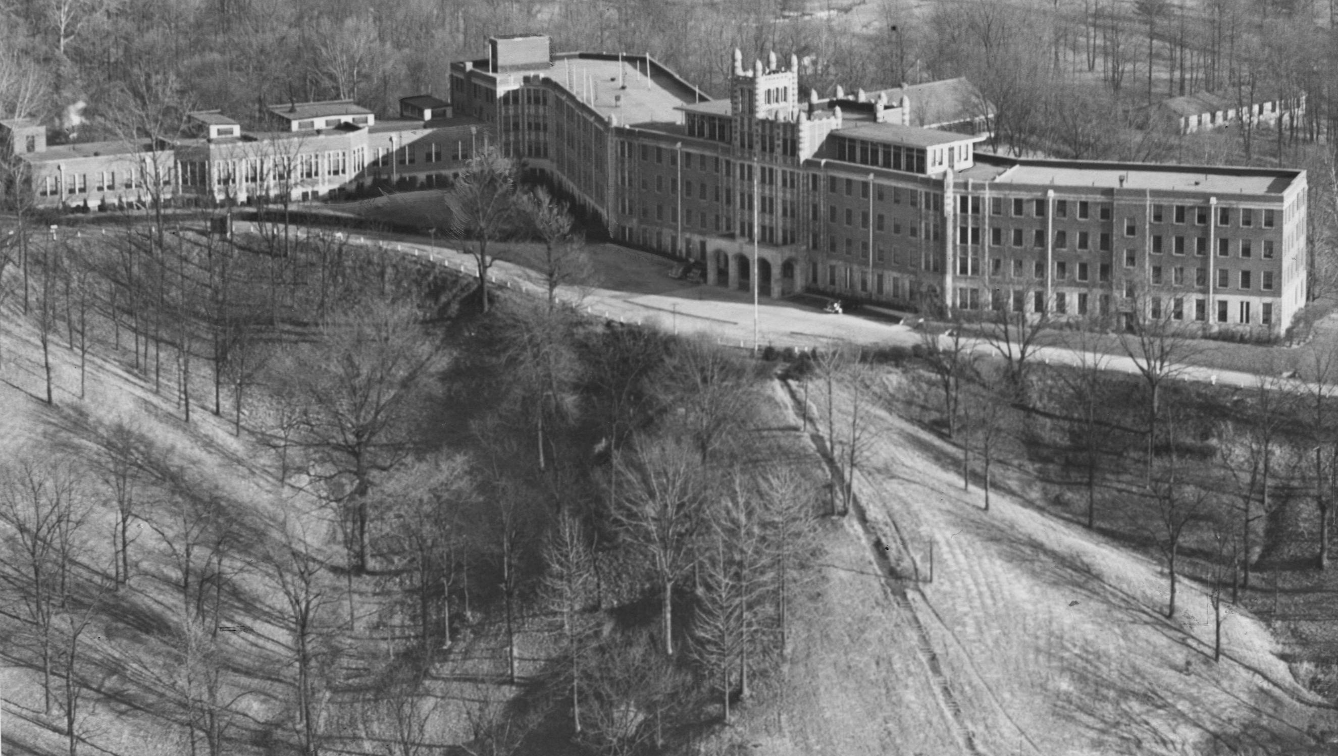 haunted places in Kentucky, Indiana: Waverly Hills, Seelbach