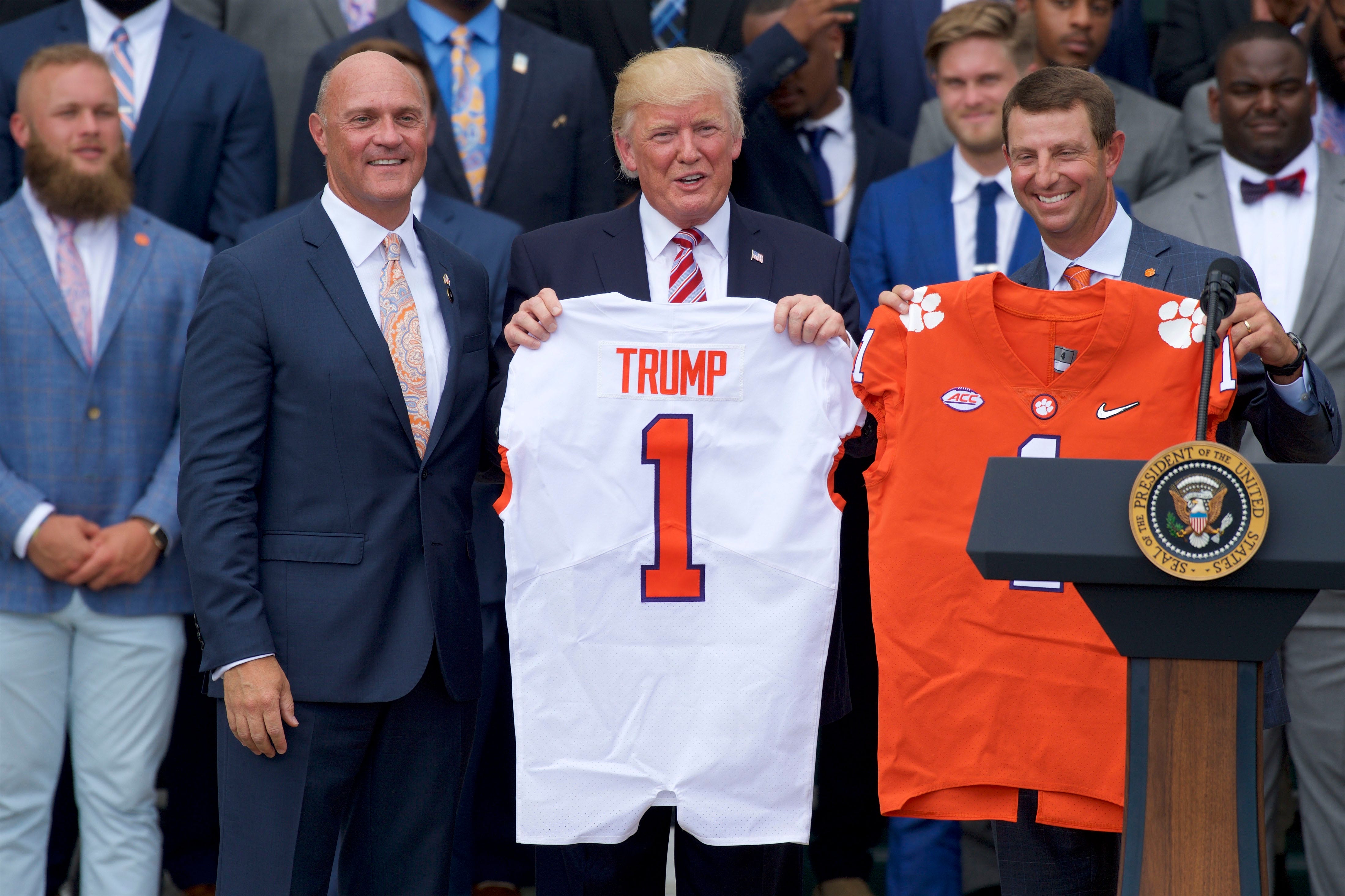 Clemson visits President Trump at White 