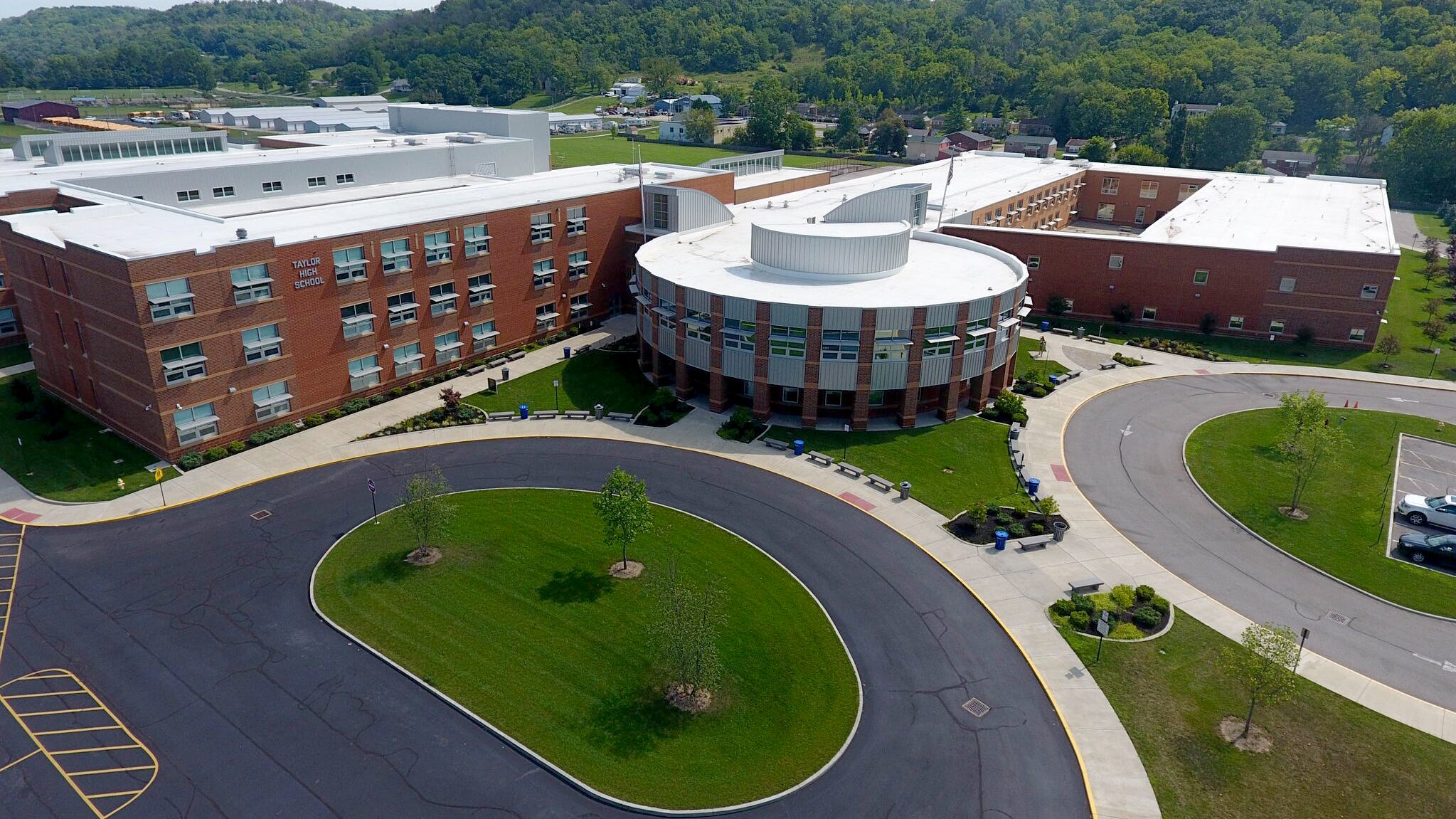 Three Rivers teachers have no confidence in district leadership, wants Three Rivers teachers have no confidence in district leadership, wants