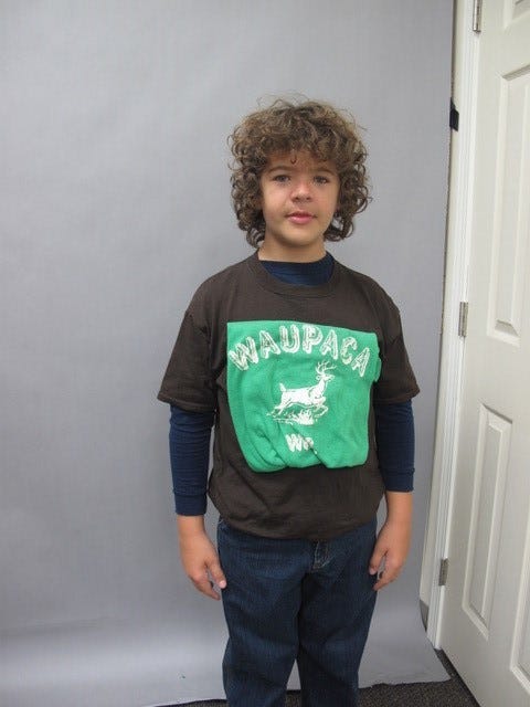 dustin stranger things sweatshirt