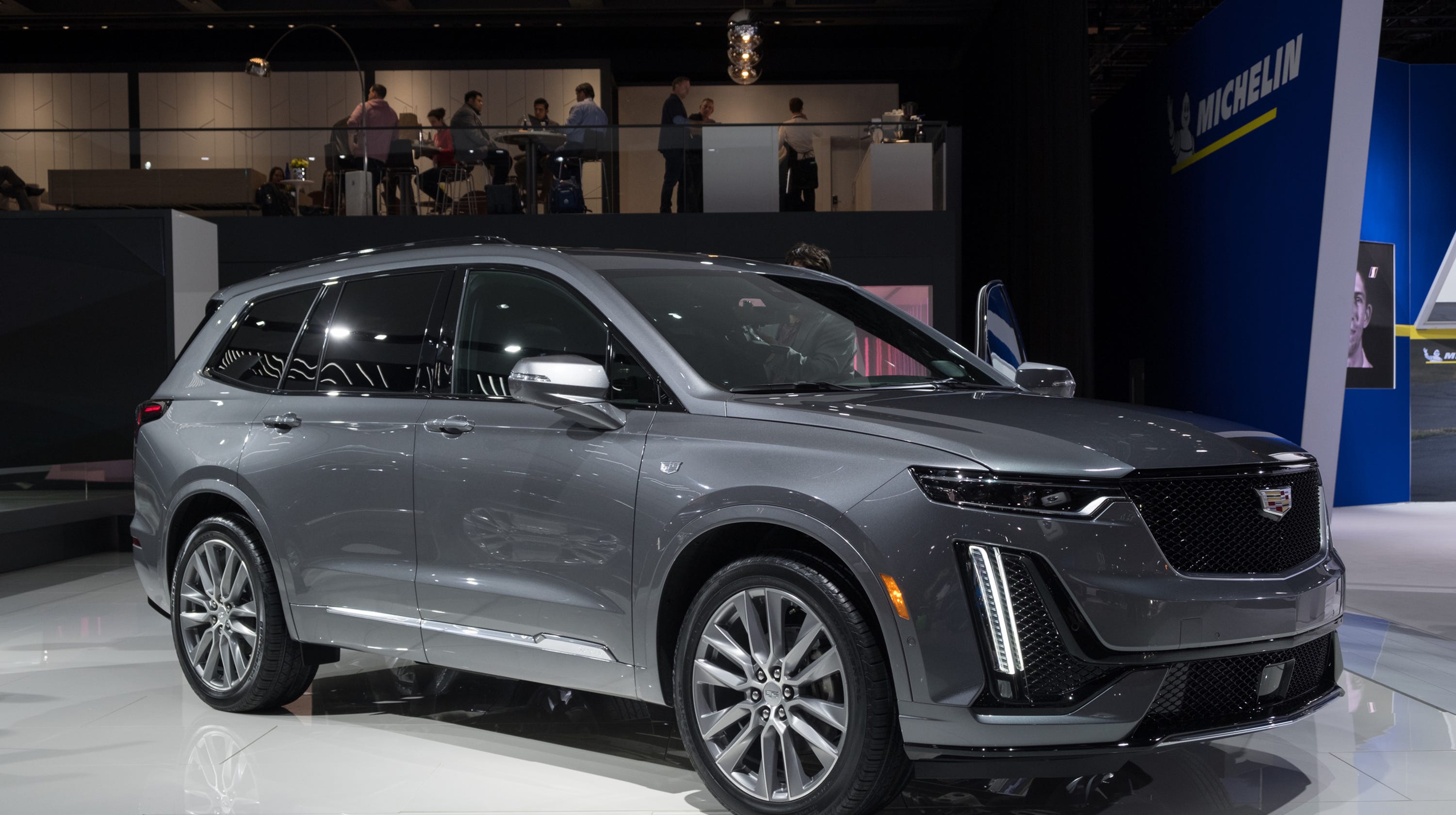 New Cadillac Suv 2020 Xt6 Ford Cars Review Release