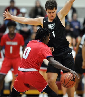 Braden Norris' Oakland team and Antoine Davis' Detroit Mercy team are heading to the Horizon League tournament.