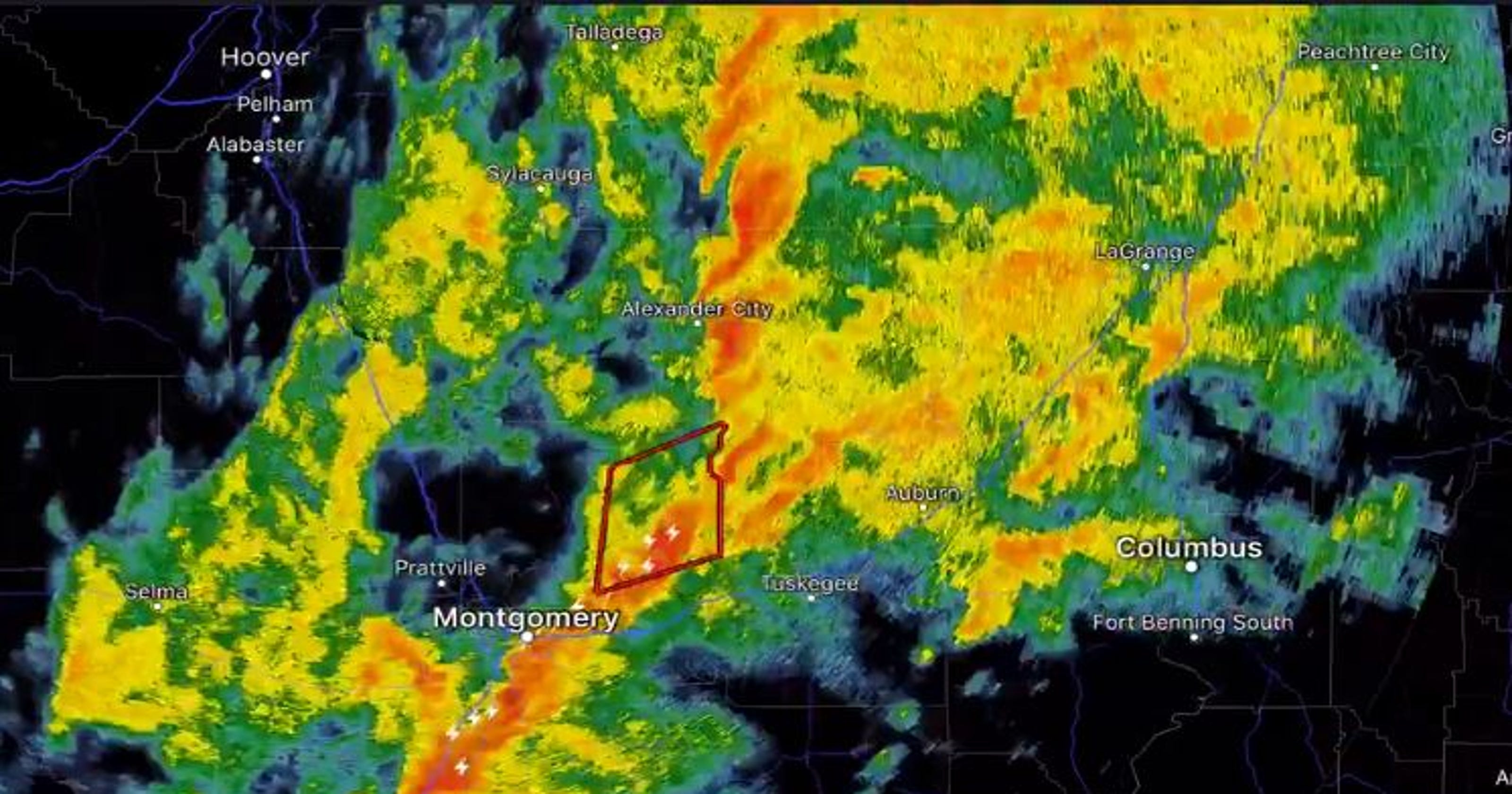 Tornado causes significant damage in downtown Wetumpka