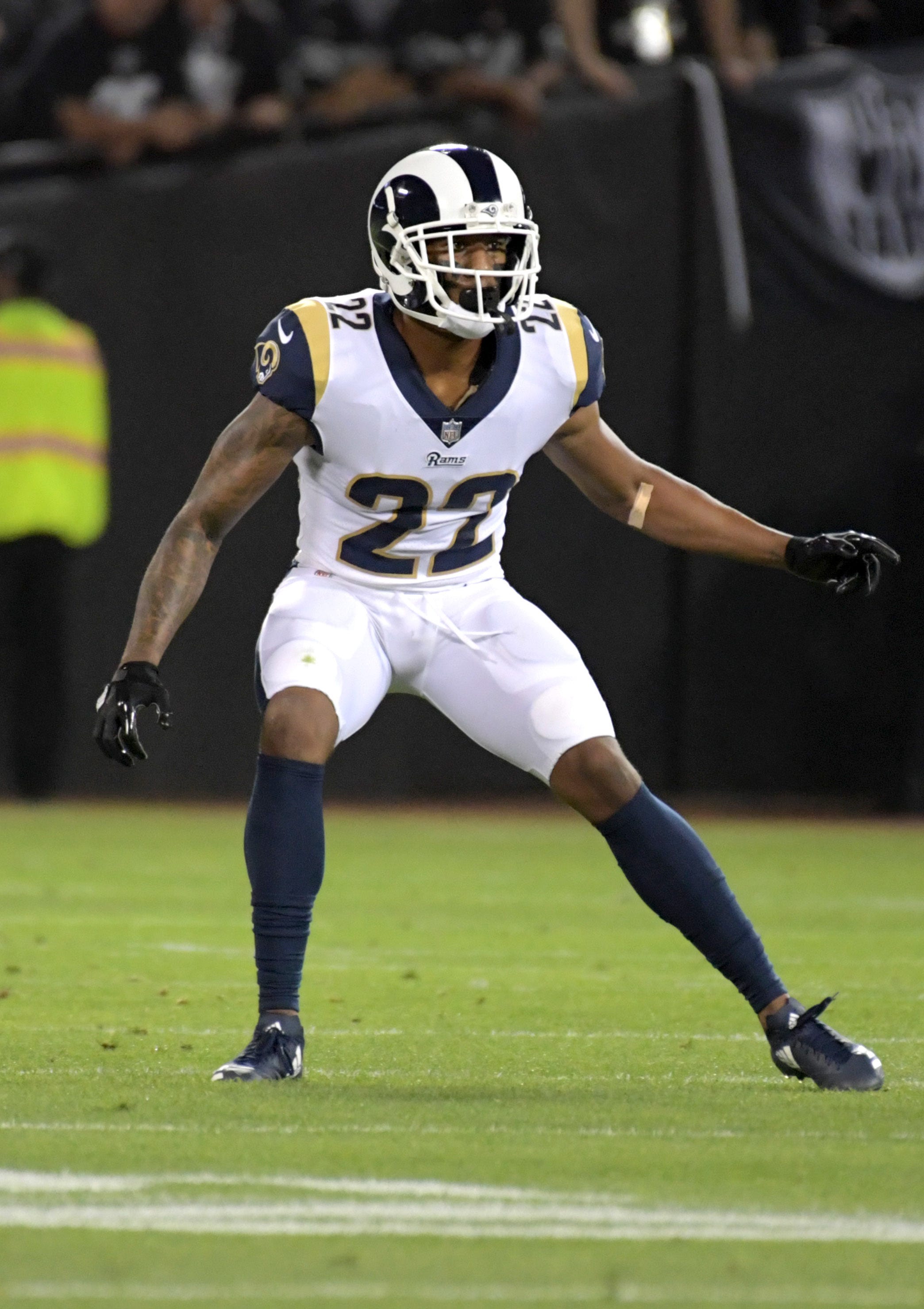 Rams cornerbacks Marcus Peters and Aqib Talib provide bark for NFC