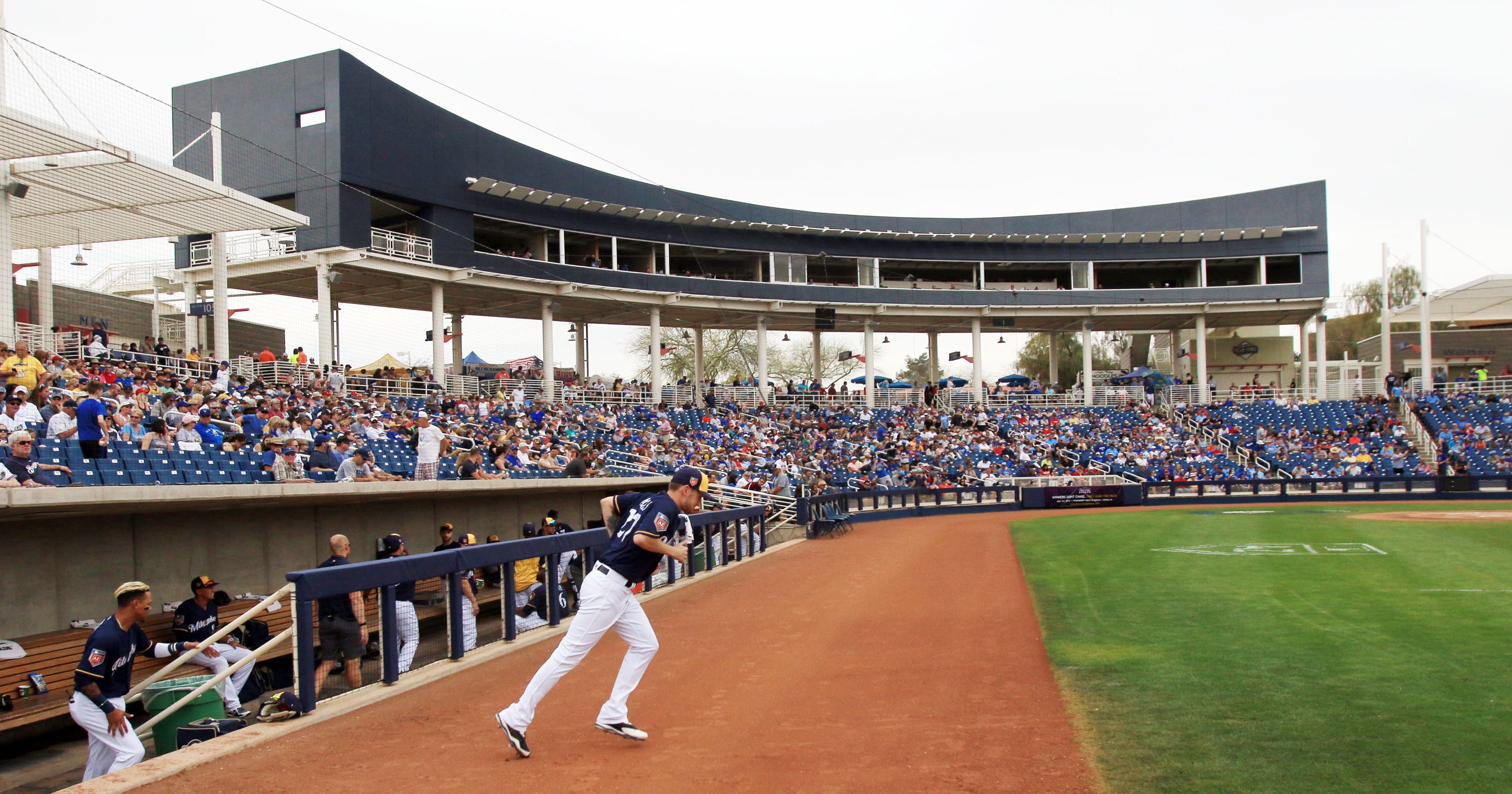 Ticket sales up sharply for Milwaukee Brewers spring training games