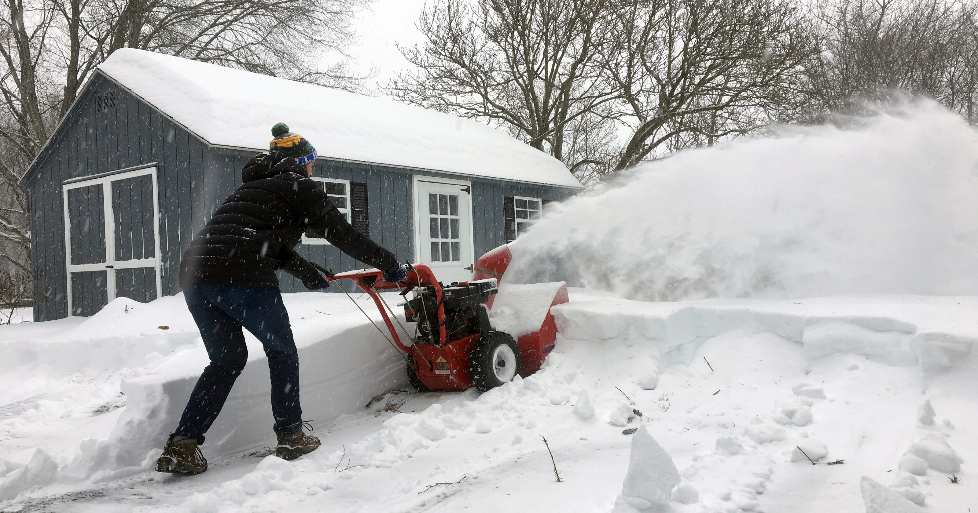 Winter storm Snow, wind, cold wreak havoc in Midwest