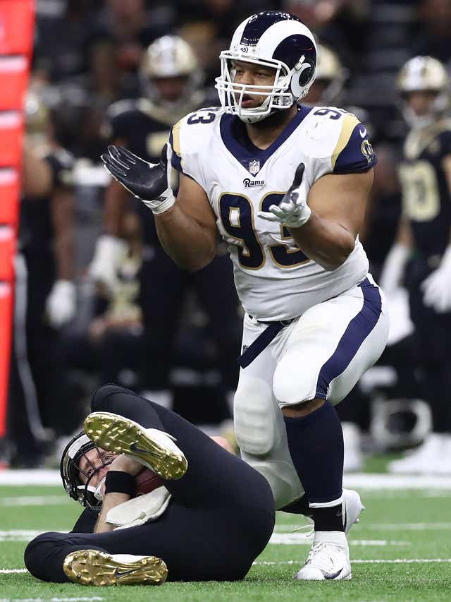 Super Bowl Los Angeles Rams Ndamukong Suh Lets Tears Of Joy Flow