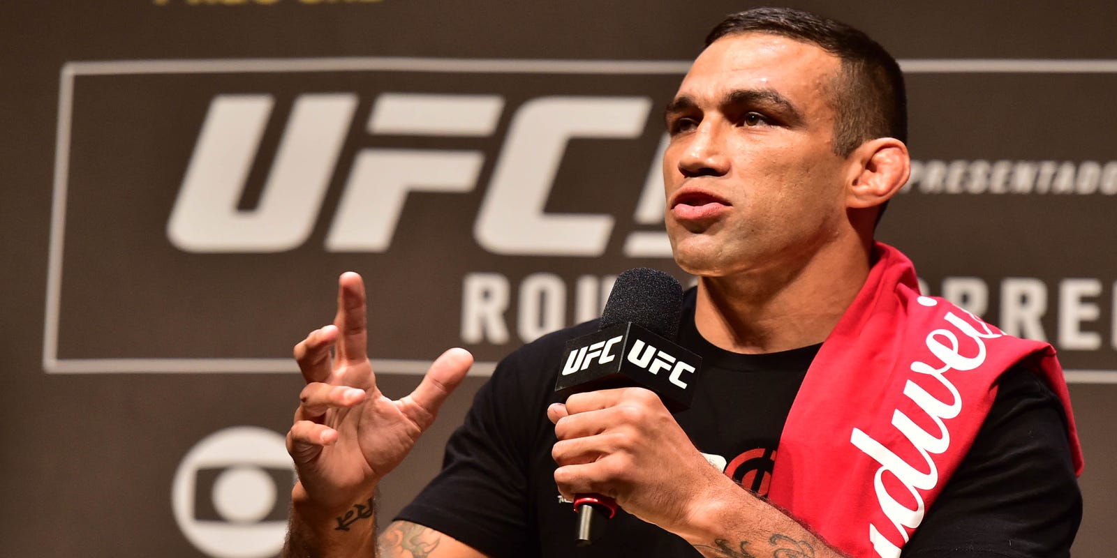 Ufc Ex Champion Fabricio Werdum Rescues Teen From Drowning