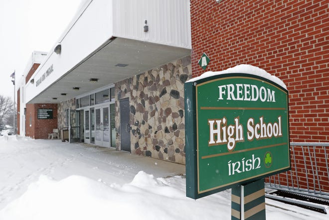 Freedom High School would be converted to a middle school for seventh- and eighth-graders if a new $56 million high school is built on Outagamie County N. Voters will decide the issue in an April 2 referendum.