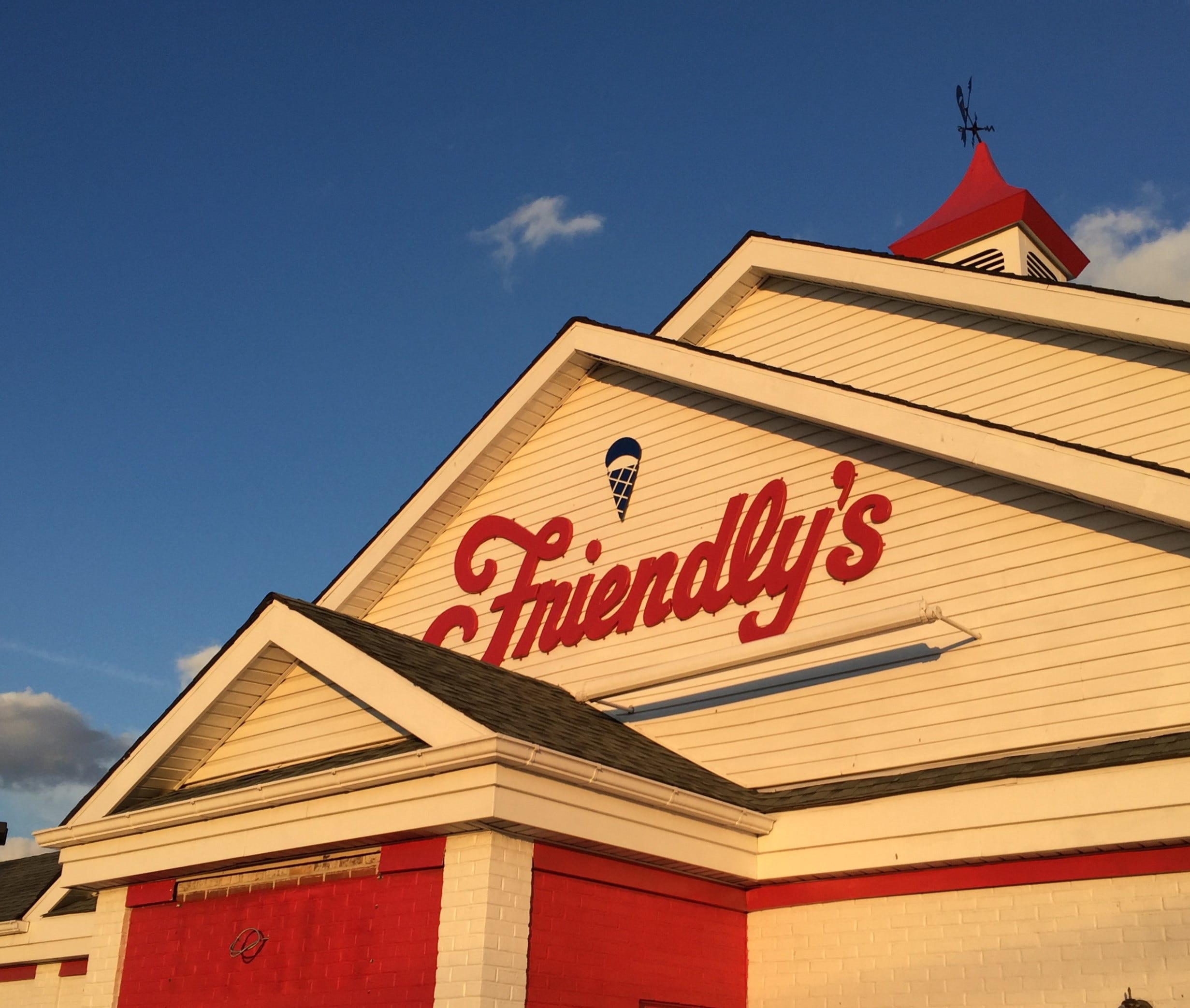 Pittsford to displaced Friendly&apos;s workers: Apply here