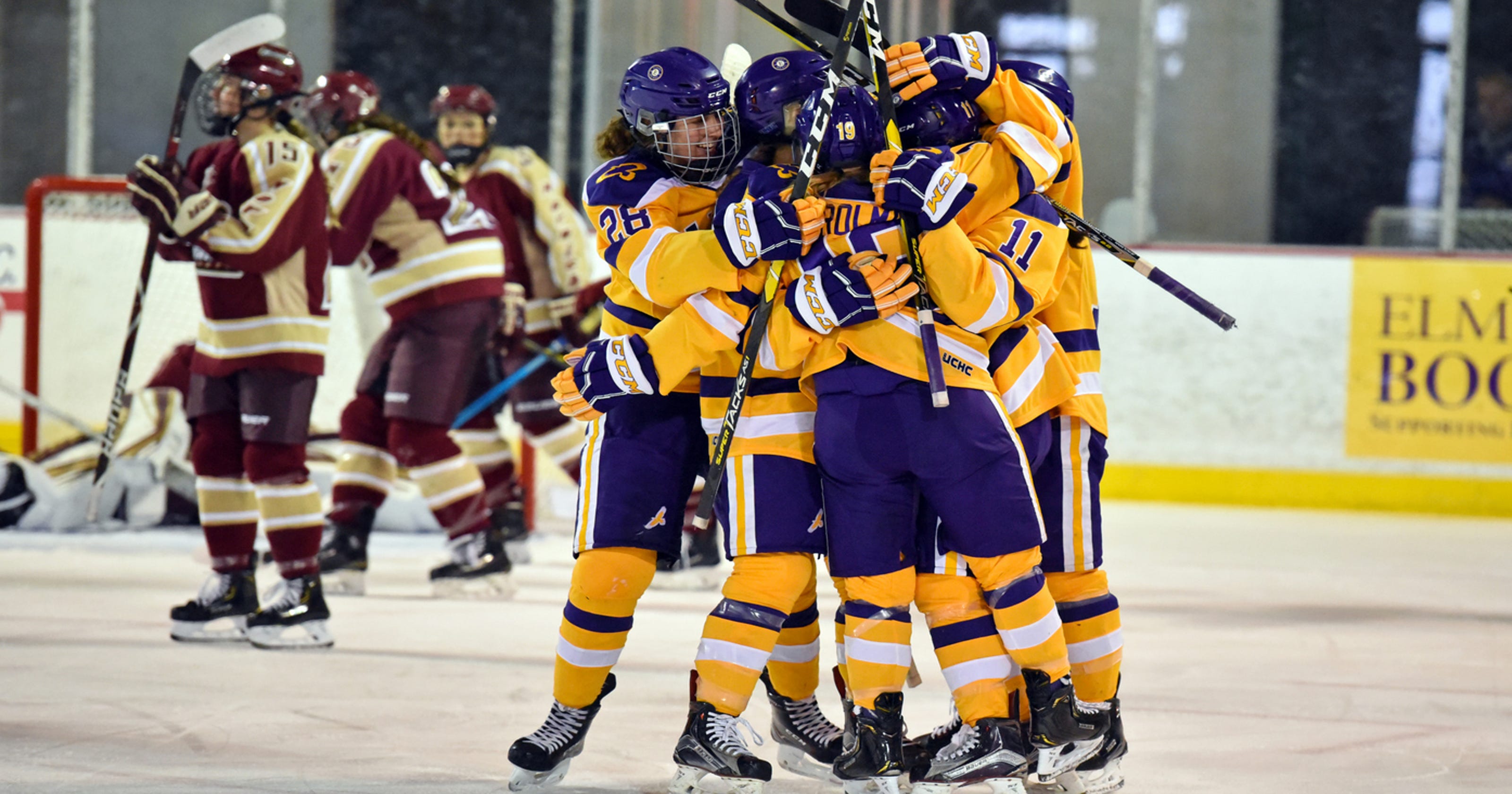 Women's Hockey : Elmira College women's hockey rides winning streak to No ...