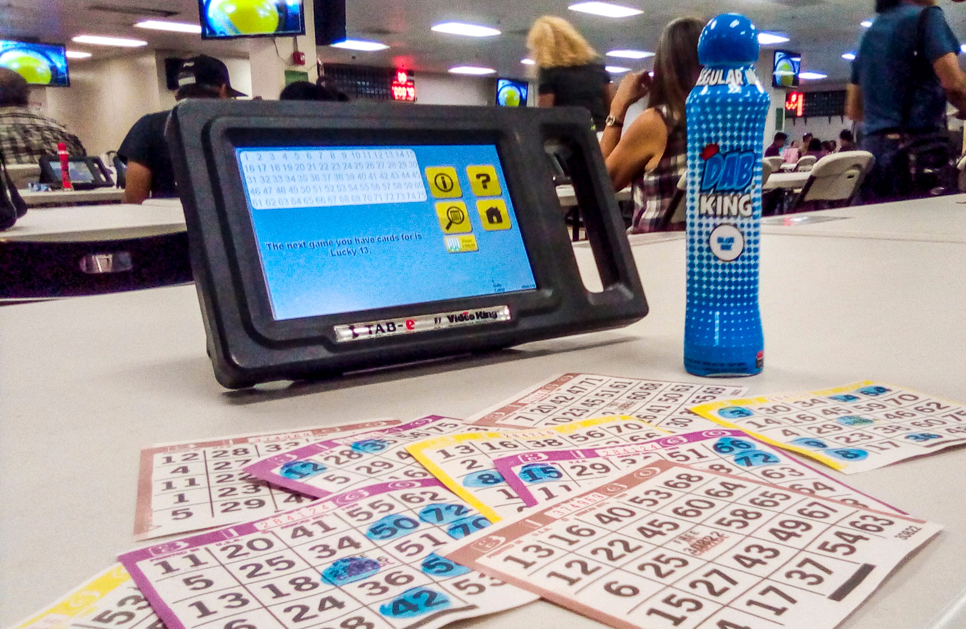 handheld bingo game
