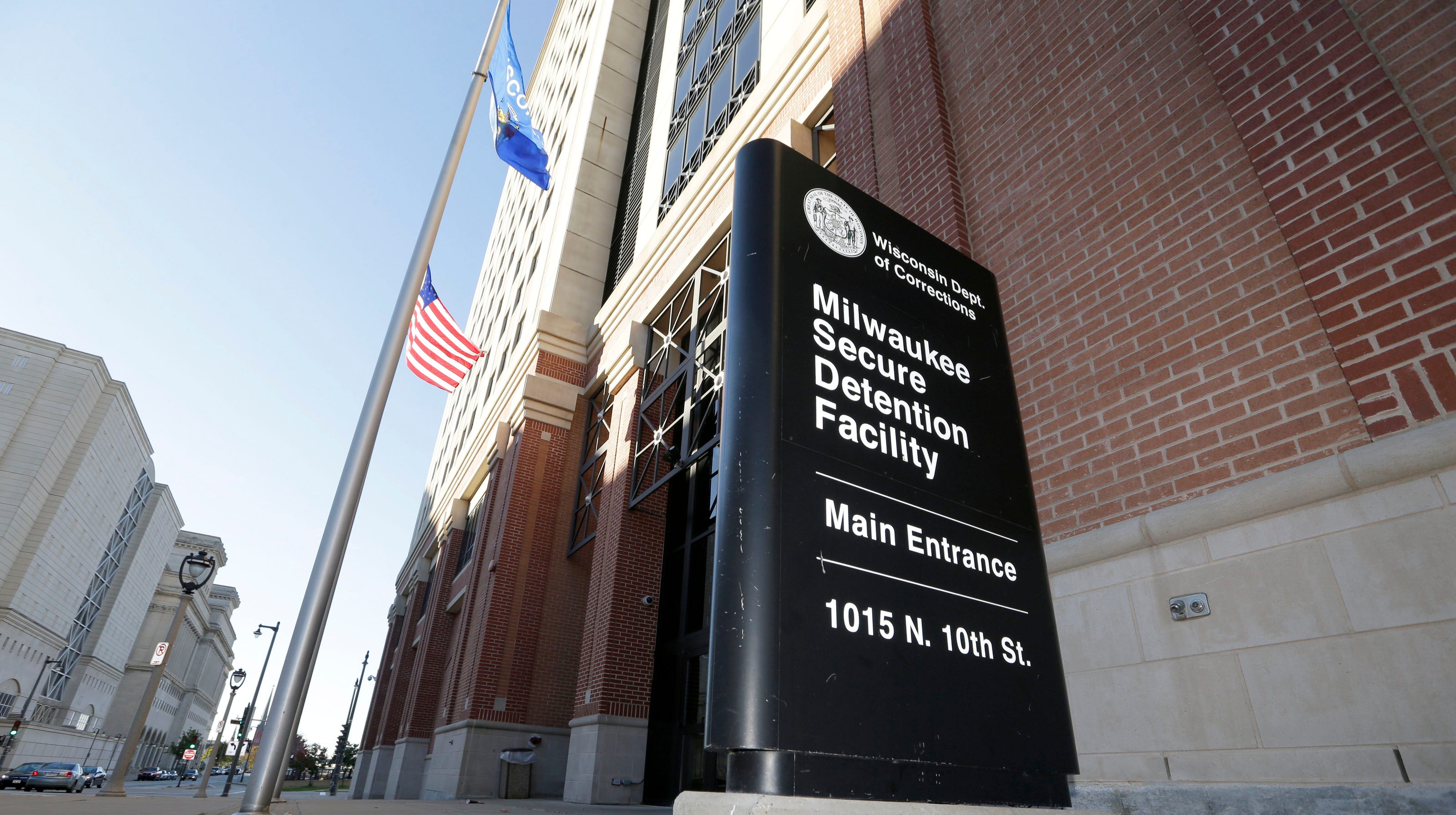 Inmate at Milwaukee Secure Detention Facility dies by suicide