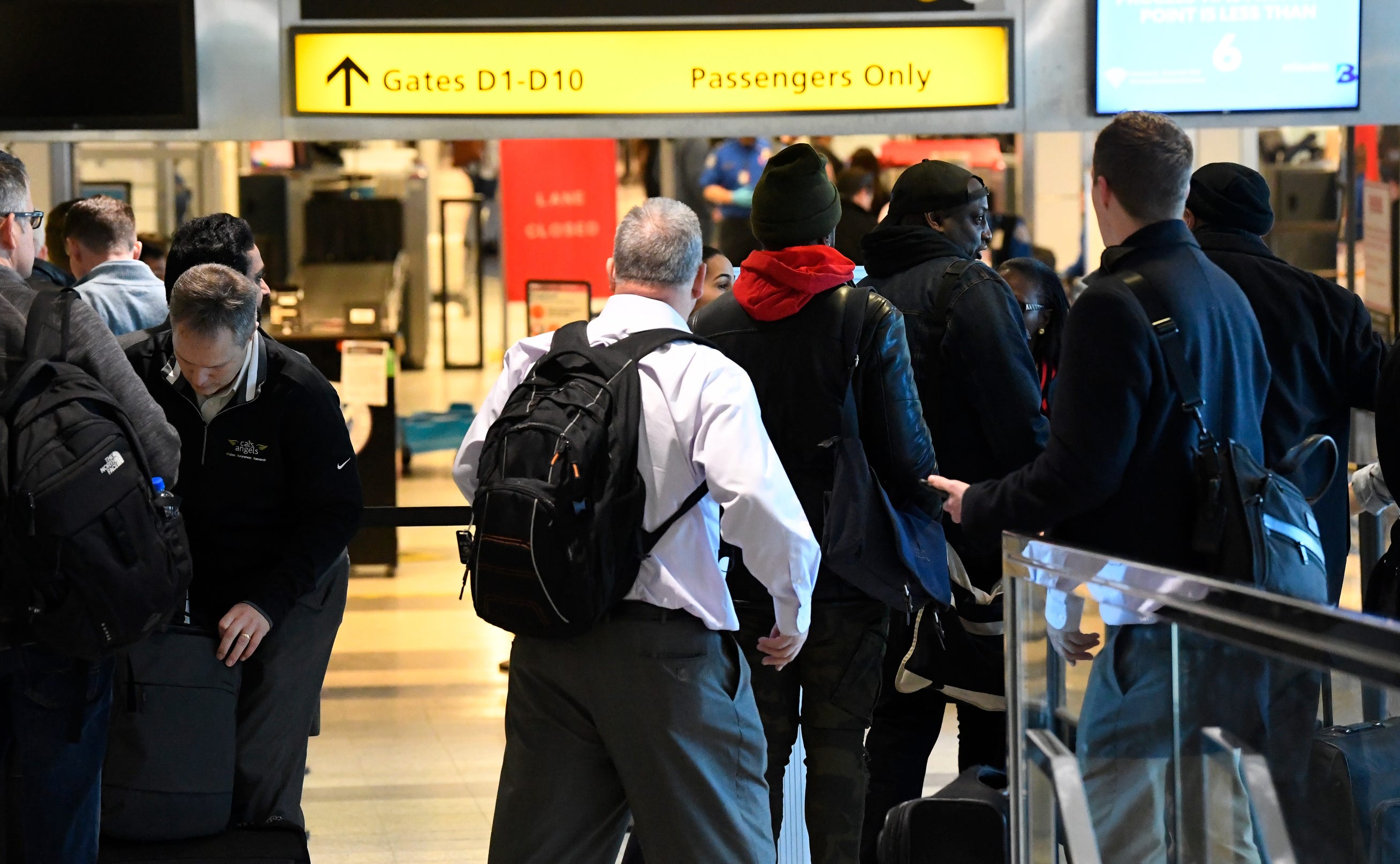 Government shutdown: Flight delays in at 4 airports due to 'staffing'