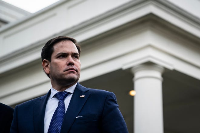 Sen. Marco Rubio, R-Fla., speaks to reporters after a meeting with President Donald Trump at the White House on Jan. 22, 2019.