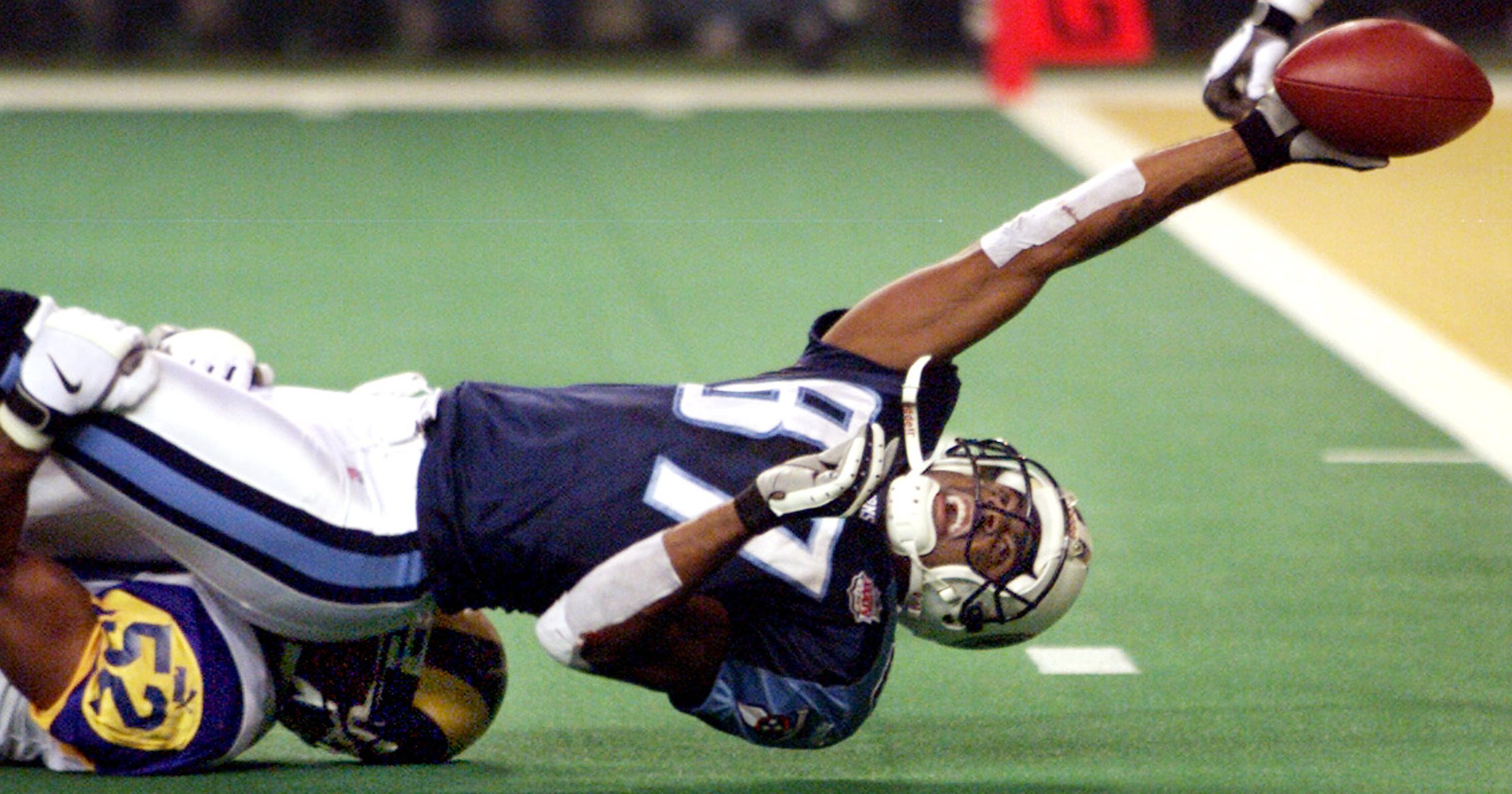 Super Bowl Rams LB Mike Jones explains his historic tackle vs. Titans