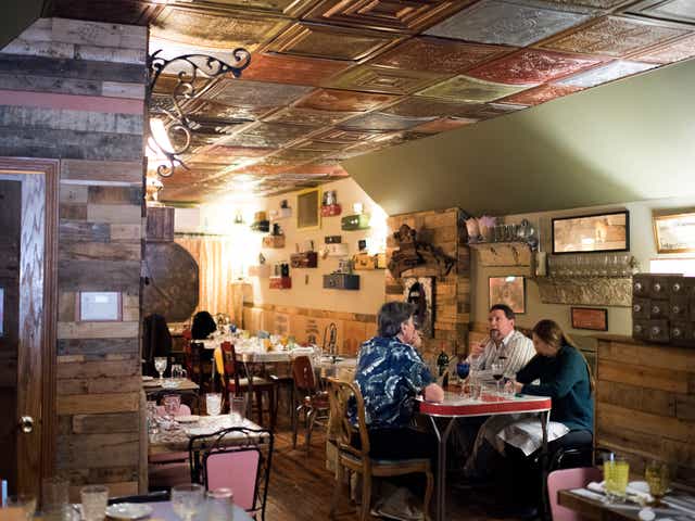 Anti Immigrant Message Left On Check At Nj Restaurant Under The Moon