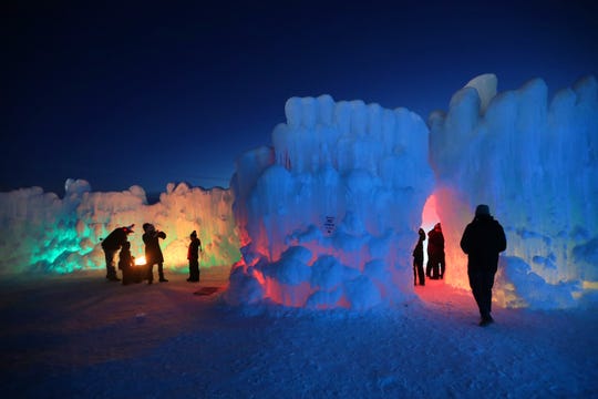 Things To Do In Lake Geneva In Winter Beyond The Ice Castles