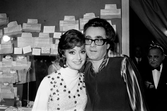 Oscar Winning Composer Michel Legrand Dies