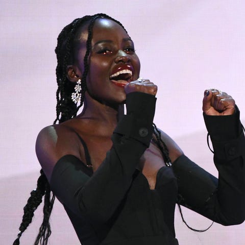 Lupita Nyongío and Chadwick Boseman take the...