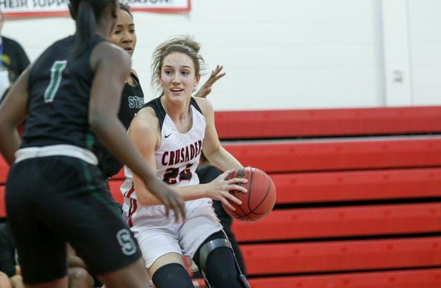Bound Brook's Cortlyn Morris tries to get past the Stuart Country Day defense on Tuesday, Jan. 29, 2019.