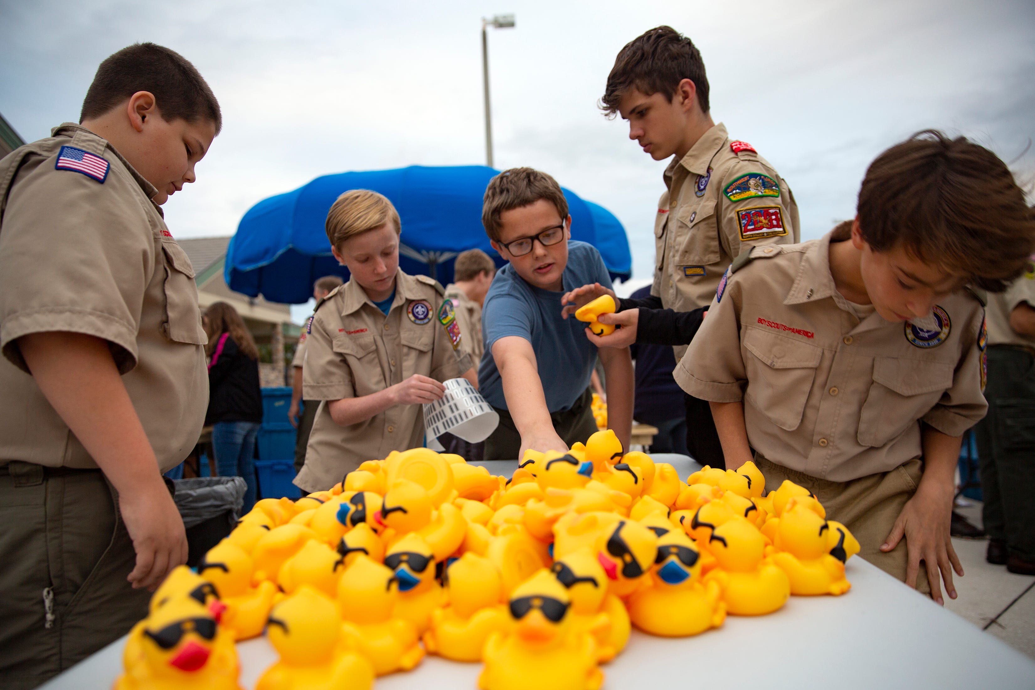 paw patrol rubber duck