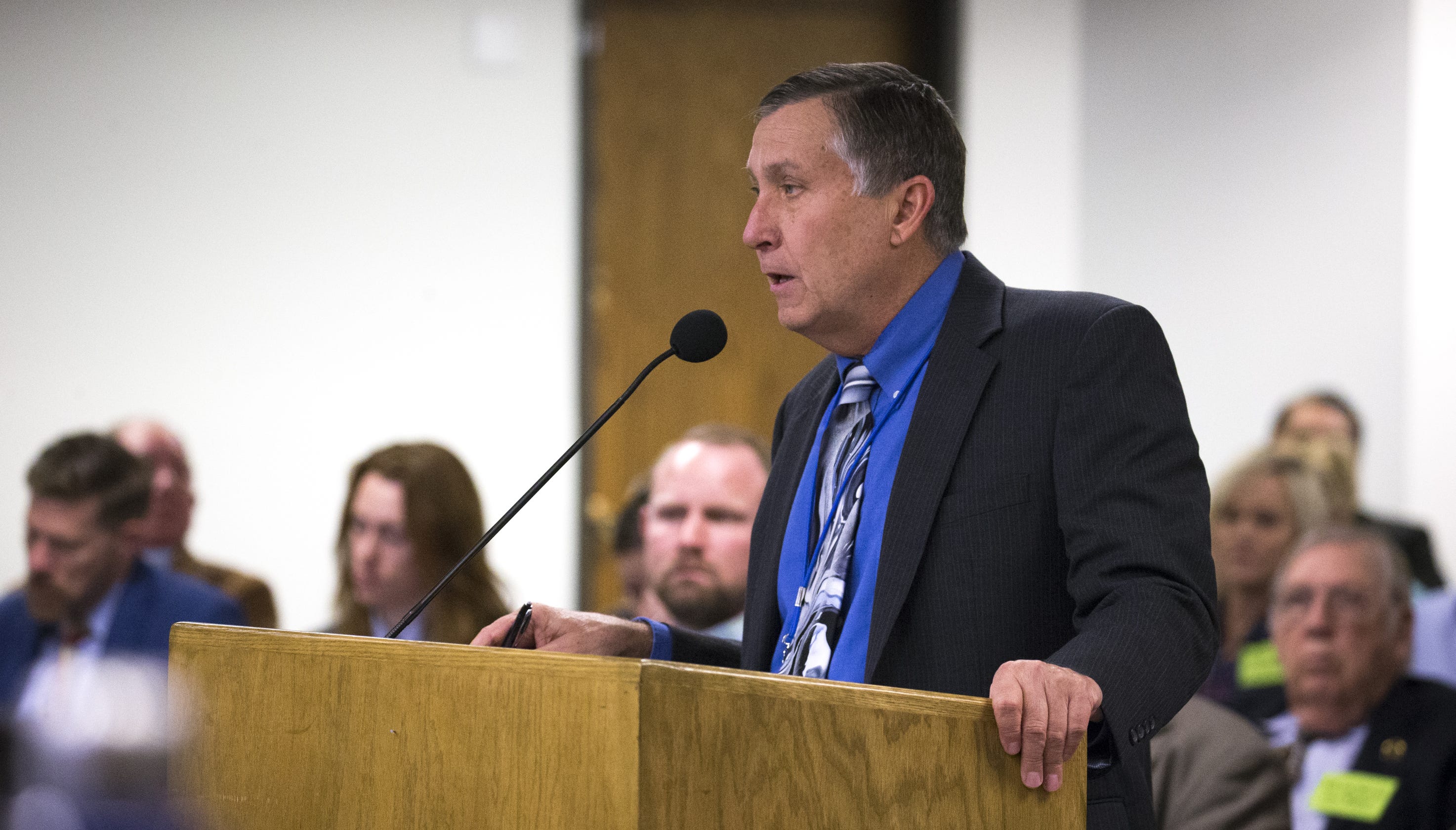 Tensions emerge as a top Arizona official discusses tribes’ unresolved water claims - AZCentral