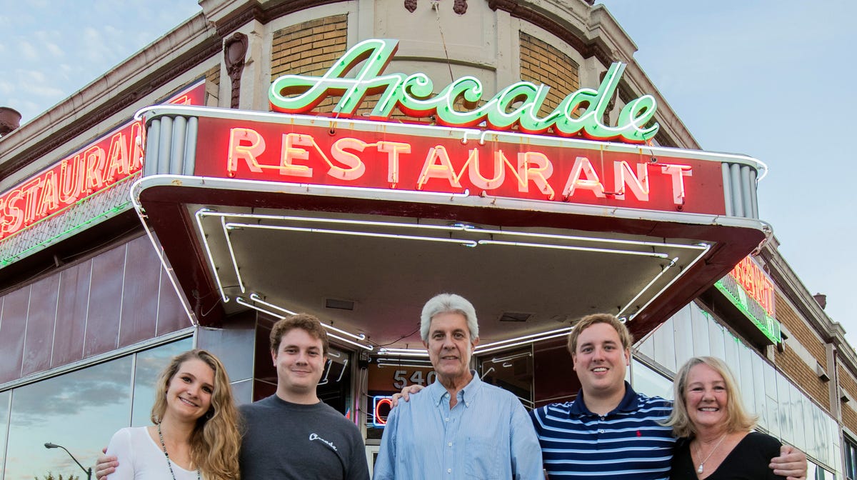 A century of good eats: A look at Memphis' five oldest restaurants