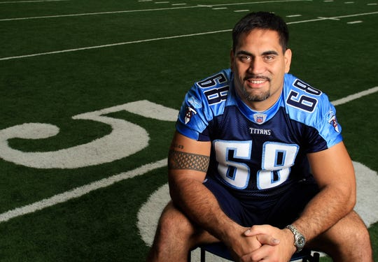 Pro Football Hall Of Fame 2019 Former Titans Center Kevin