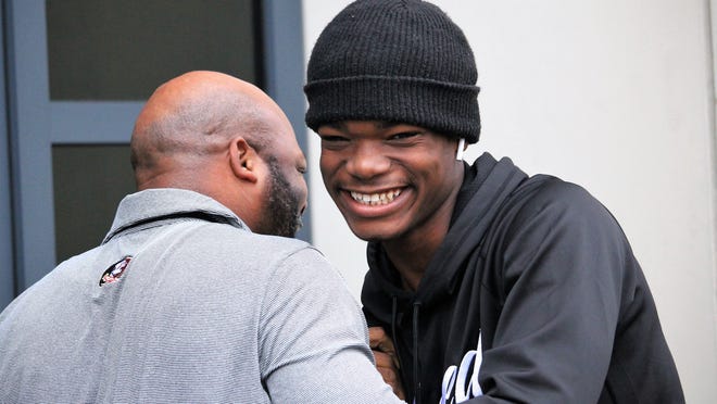 Four Star Defensive End Quashon Fuller Signs With Florida State