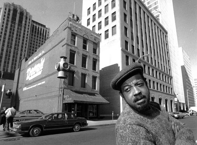 Bert Dearing stands in front of the former location of Bert's, on Jefferson between Shelby and Griswold, in 1987.