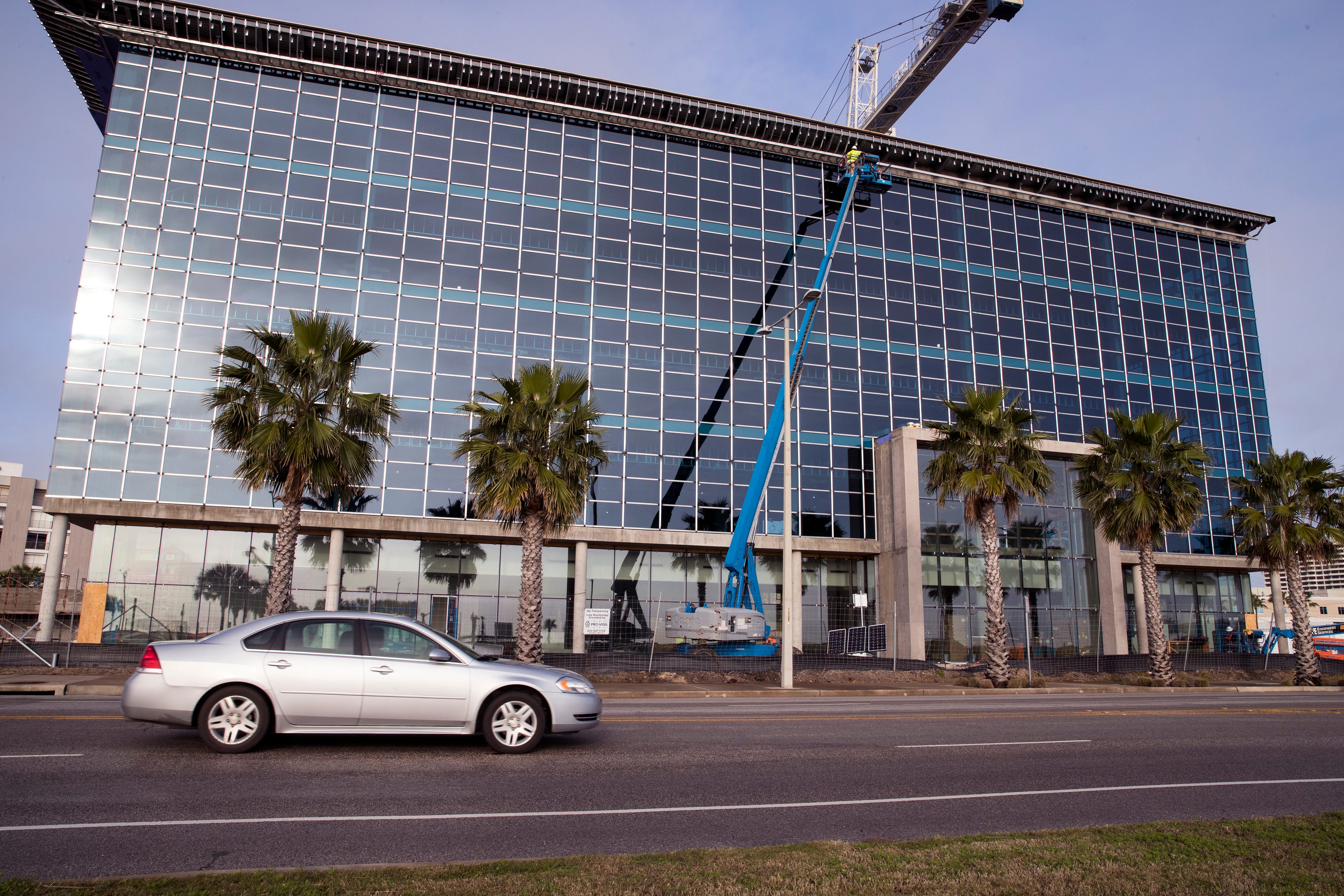 Frost Bank's regional headquarters to open on Shoreline this summer