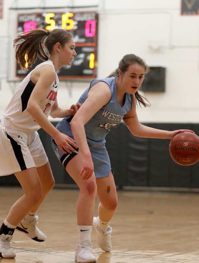 Girls Basketball Westlake S Rebecca Lovett Is All Heart