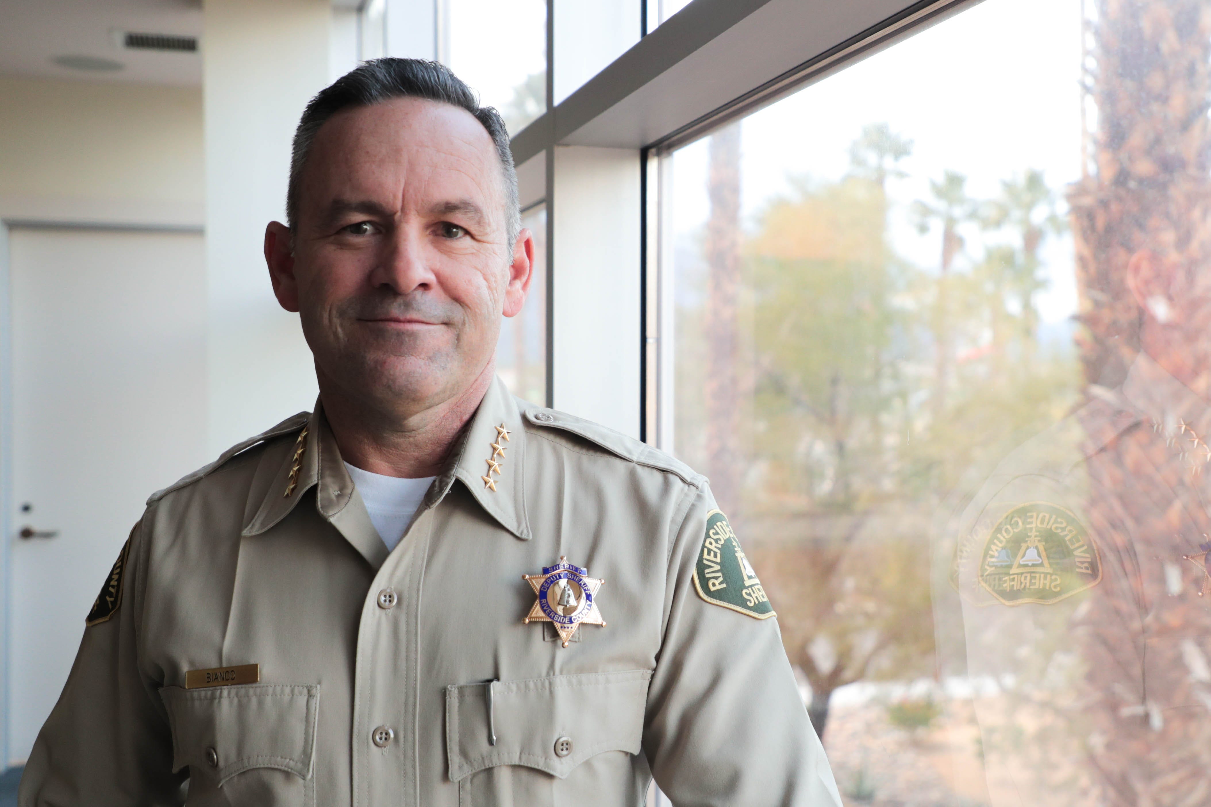 Reklame derefter Overgivelse Riverside County Sheriff pledges to tamp down skyrocketing costs to  contract cities