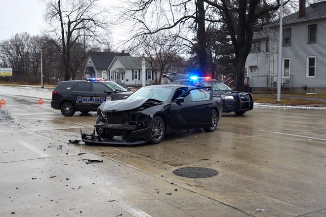 Officers are investigating a crash that occured near 10th and Beard streets Thursday, Feb. 7, 2019. A pedestrian was taken to the hospital and one vehicle fled the scene.