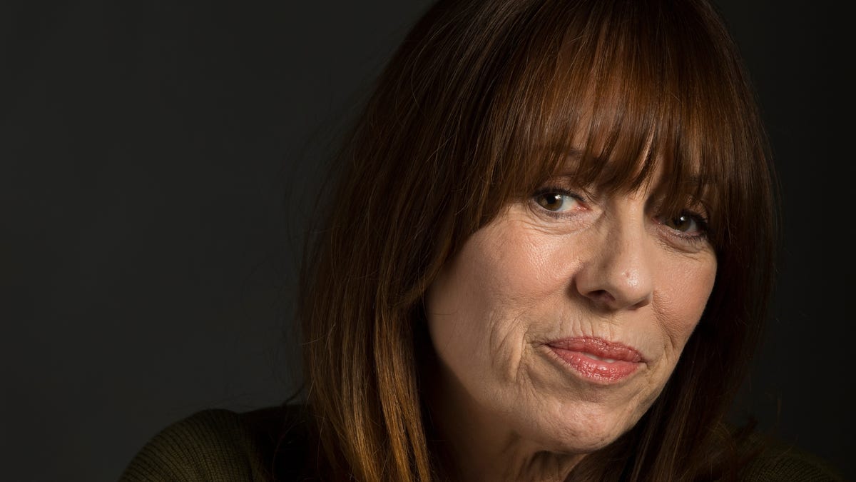 Actress Mackenzie Phillips opens up about forgiveness and healing in relationship with father John